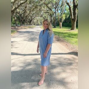 Cotton gingham dress with pockets!